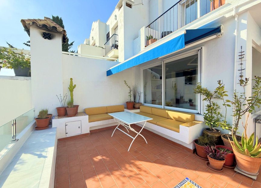 Resale - Apartment - Penthouse Duplex - Estepona - Estepona Centro