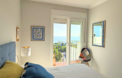 Resale - Apartment - Penthouse Duplex - Estepona - Estepona Centro