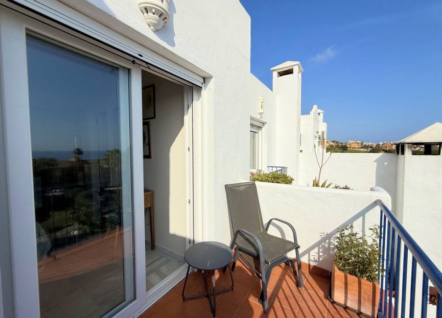 Resale - Apartment - Penthouse Duplex - Estepona - Estepona Centro