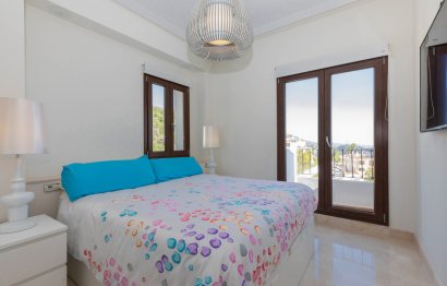 Resale - House - Detached Villa - Benahavís - Benahavís Centro