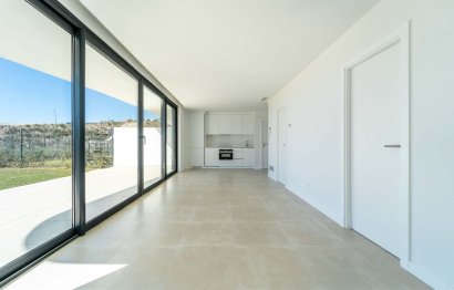 Resale - Apartment - Ground Floor Apartment - Fuengirola - Fuengirola Centro