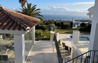 Resale - House - Detached Villa - Estepona - Estepona Centro