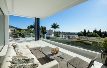 Resale - House - Detached Villa - Marbella - The Golden Mile