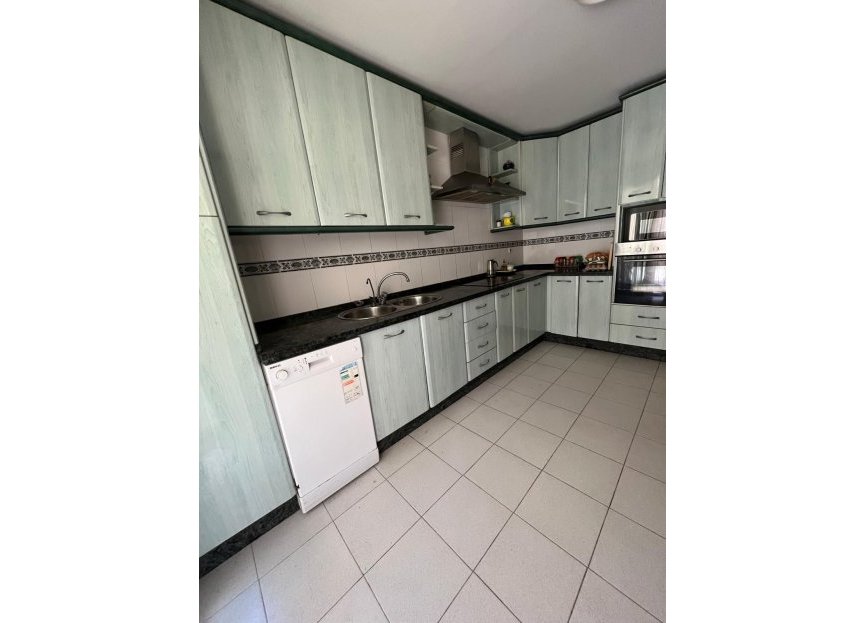 Resale - Apartment - Middle Floor Apartment - Fuengirola - Fuengirola Centro