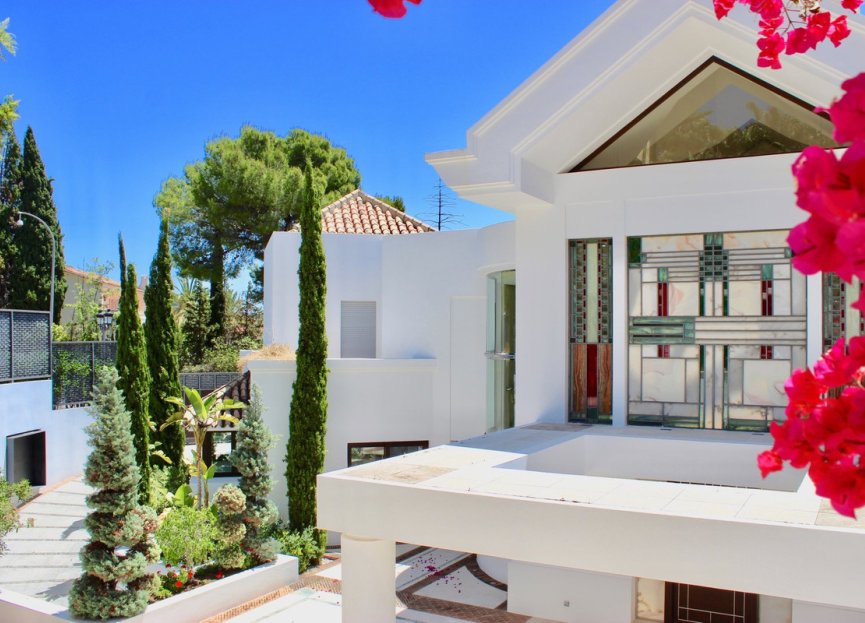 Resale - House - Detached Villa - Marbella - Sierra Blanca