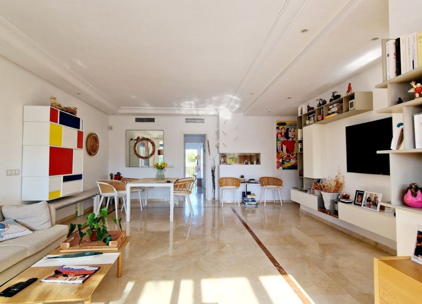 Resale - Apartment - Penthouse - Marbella - Puerto Banús