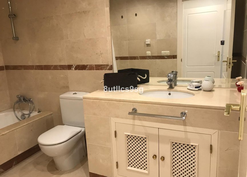 Resale - Apartment - Middle Floor Apartment - Marbella - San Pedro De Alcantara