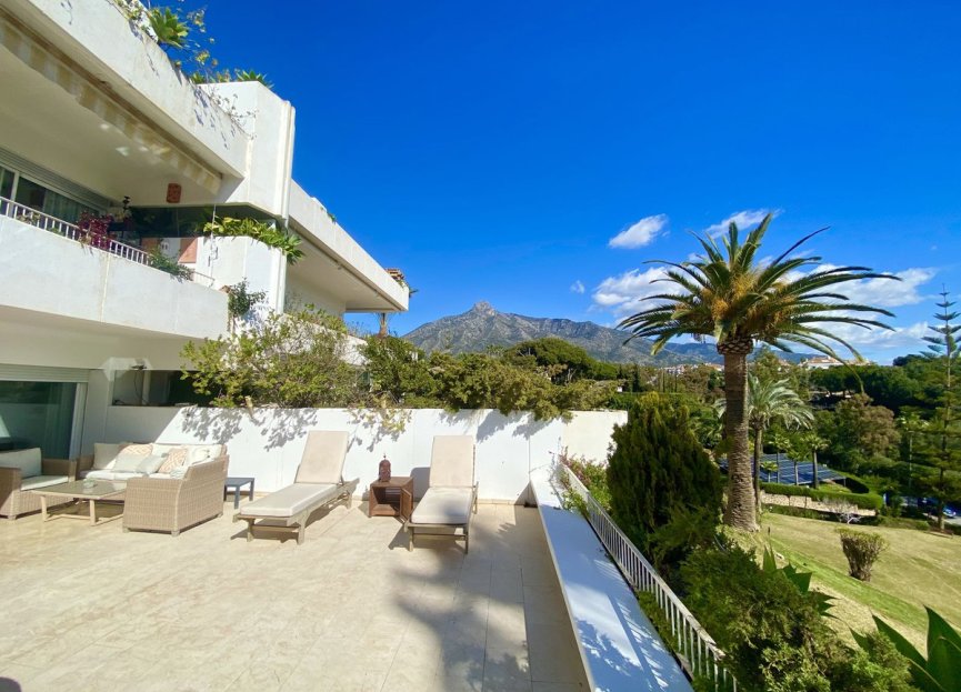 Resale - Apartment - Middle Floor Apartment - Marbella - The Golden Mile