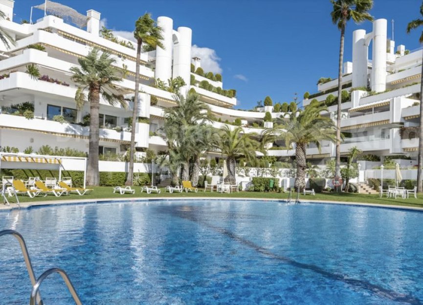 Resale - Apartment - Middle Floor Apartment - Marbella - The Golden Mile