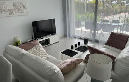 Resale - Apartment - Ground Floor Apartment - Estepona - Costalita