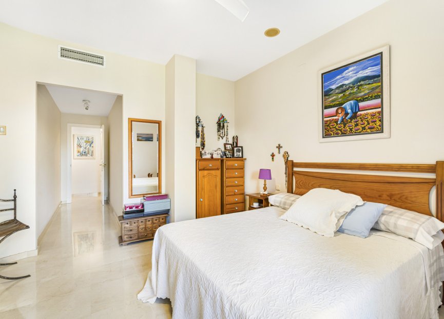 Resale - Apartment - Middle Floor Apartment - Marbella - San Pedro De Alcantara