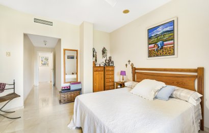 Resale - Apartment - Middle Floor Apartment - Marbella - San Pedro De Alcantara