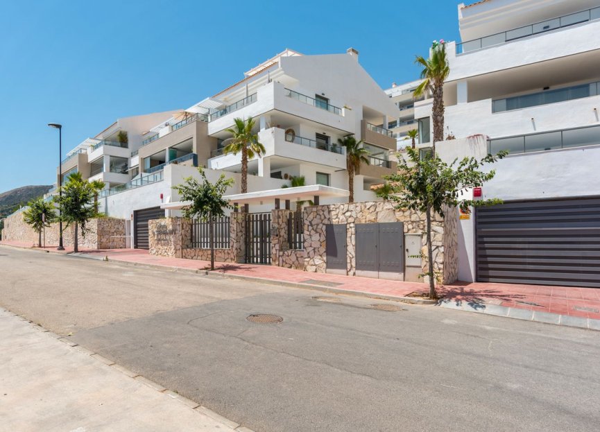 Resale - Apartment - Middle Floor Apartment - Benalmádena - Benalmadena Centro