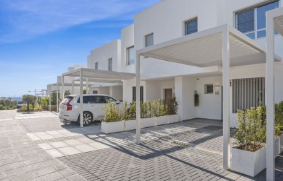 Resale - House - Townhouse - Estepona - Estepona Centro