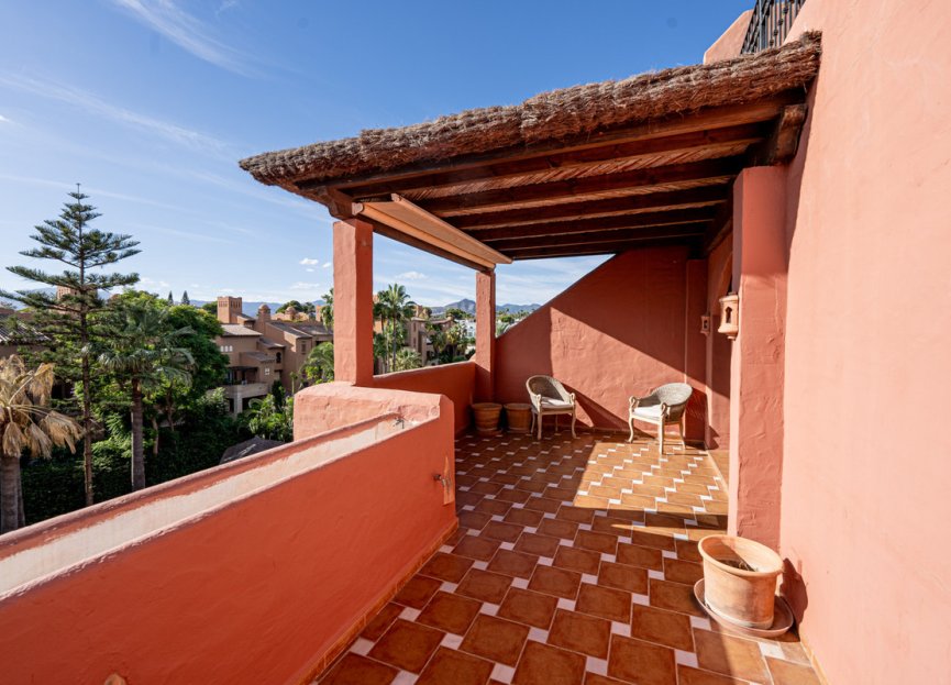 Resale - Apartment - Penthouse - Marbella - Guadalmina Baja