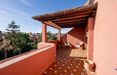 Resale - Apartment - Penthouse - Marbella - Guadalmina Baja