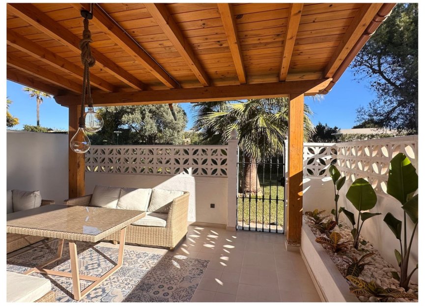 Resale - House - Detached Villa - Casares - Casares Playa