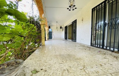 Resale - House - Detached Villa - Marbella - Guadalmina Alta