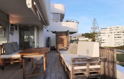 Resale - Apartment - Top Floor Apartment - Marbella - Guadalmina Alta