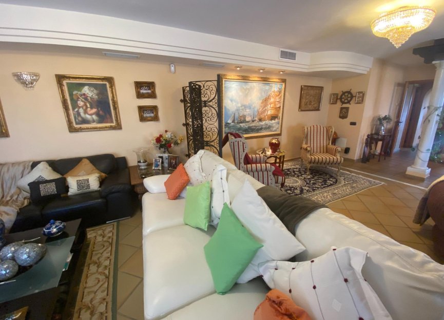 Resale - House - Detached Villa - Mijas - La Cala