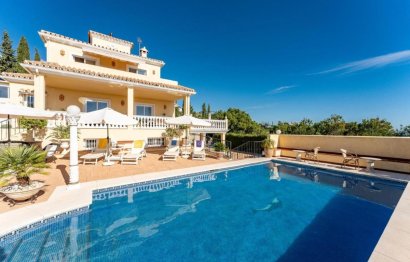 Resale - House - Detached Villa - Estepona - Estepona Centro