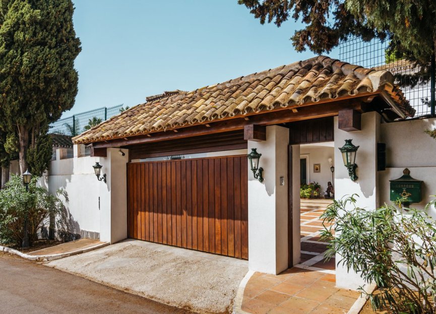 Resale - House - Detached Villa - Marbella - Nagüeles