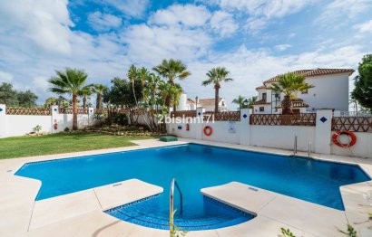 Resale - Apartment - Middle Floor Apartment - Marbella - Las Chapas