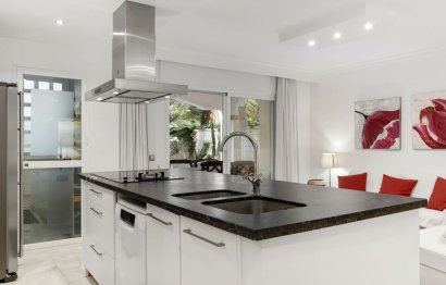 Resale - Apartment - Ground Floor Apartment - Marbella - Marbella Centro