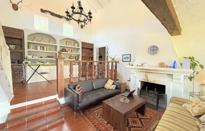 Resale - House - Detached Villa - Casares - Casares Centro