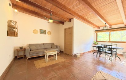 Resale - House - Detached Villa - Casares - Casares Centro