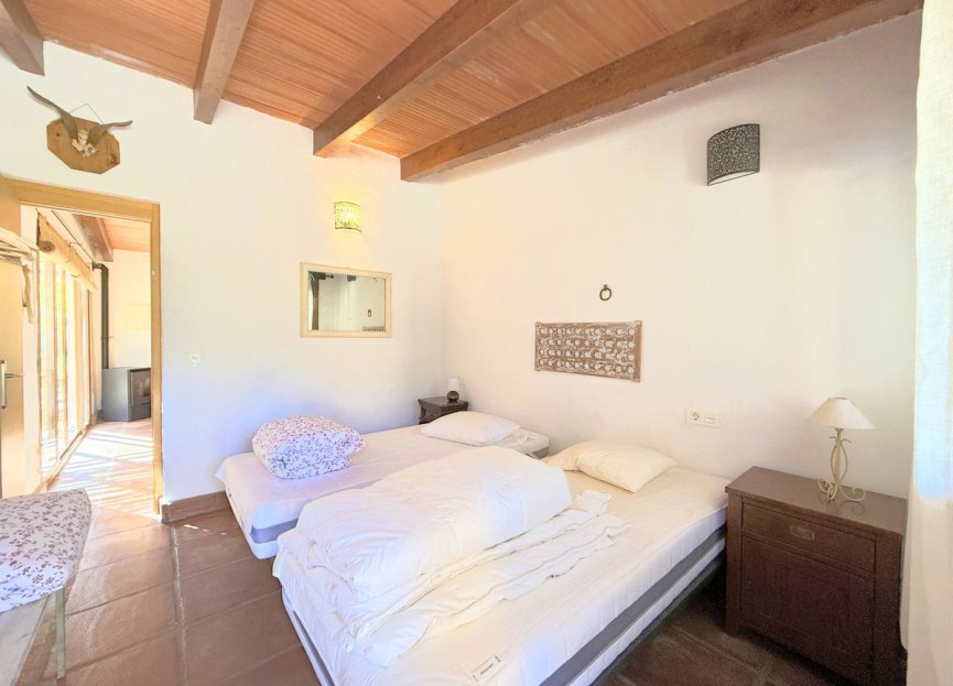 Resale - House - Detached Villa - Casares - Casares Centro