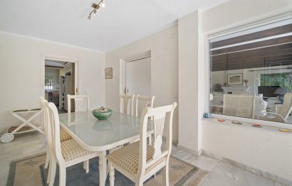 Resale - House - Detached Villa - Marbella - Guadalmina Alta