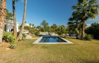 Resale - House - Detached Villa - Estepona - Estepona Centro