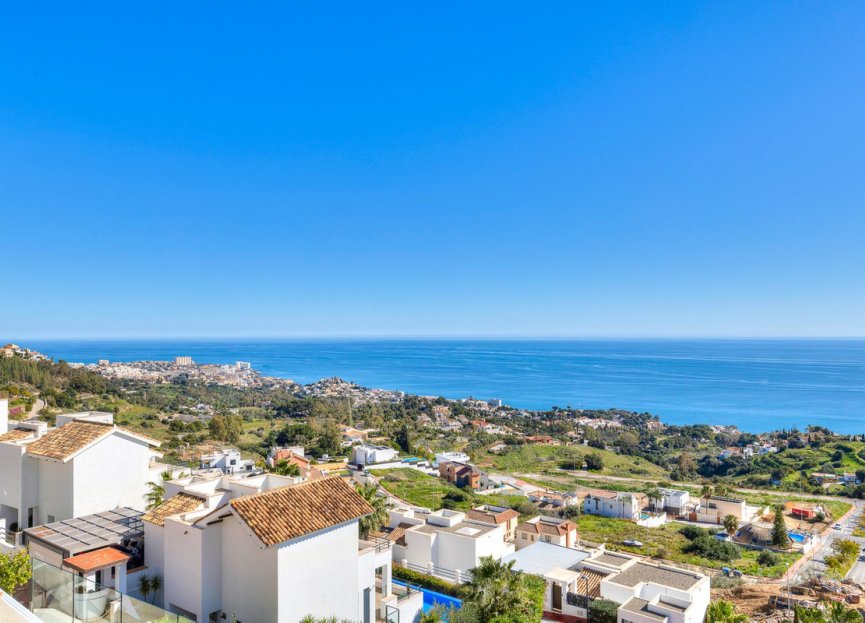 Resale - Apartment - Penthouse - Benalmádena - Benalmadena Centro