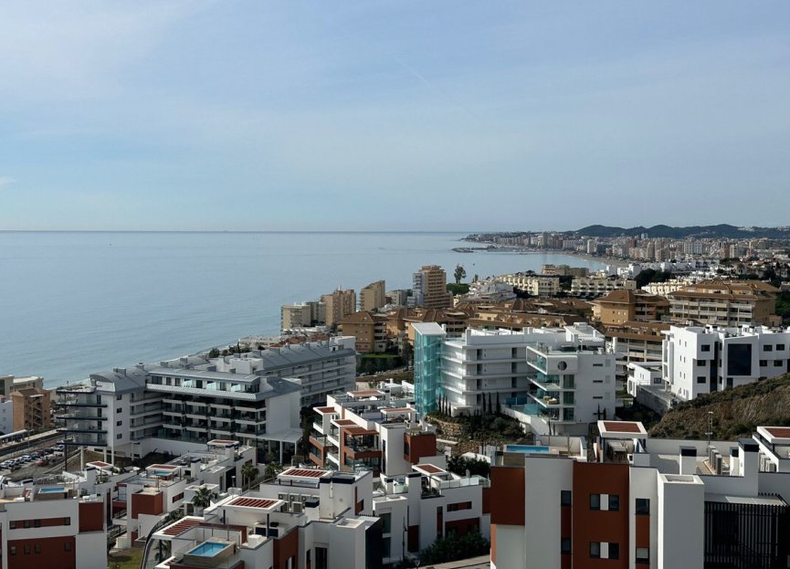 Resale - Apartment - Middle Floor Apartment - Fuengirola - Fuengirola Centro