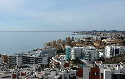 Resale - Apartment - Middle Floor Apartment - Fuengirola - Fuengirola Centro