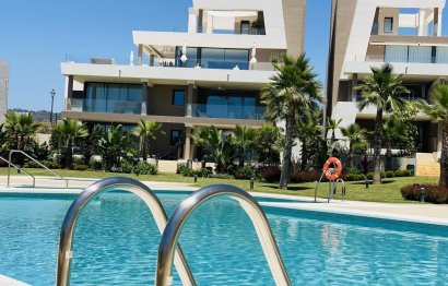 Resale - Apartment - Ground Floor Apartment - Marbella - Cabopino