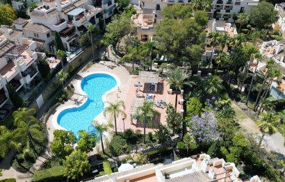 Resale - House - Townhouse - Marbella - Nueva Andalucia