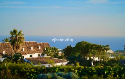 Resale - House - Detached Villa - Benalmádena - Benalmadena Pueblo