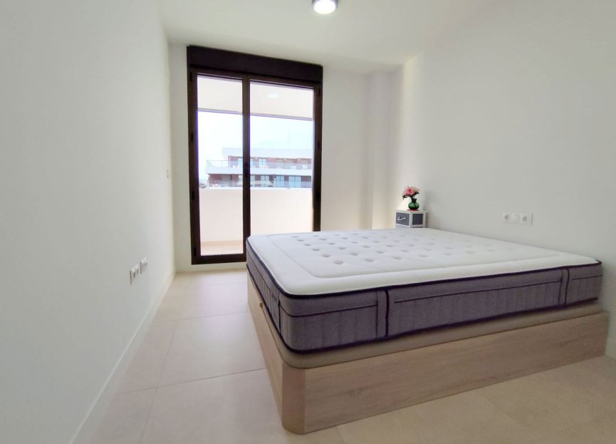 Resale - Apartment - Middle Floor Apartment - Casares - Casares Playa