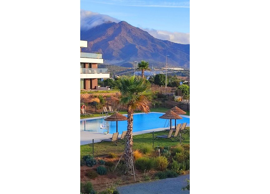 Resale - Apartment - Middle Floor Apartment - Casares - Casares Playa