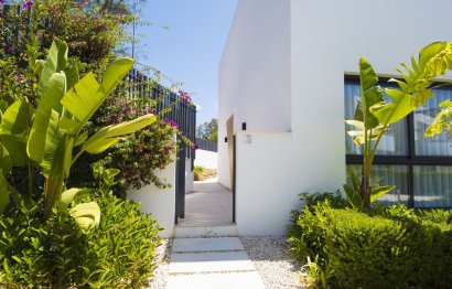 Resale - House - Townhouse - Marbella - Nueva Andalucia