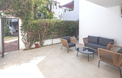 Resale - Apartment - Ground Floor Apartment - Marbella - Nueva Andalucia