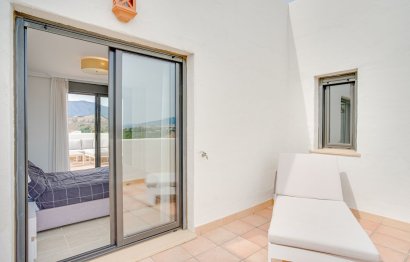 Resale - Apartment - Penthouse Duplex - Estepona - Estepona Centro