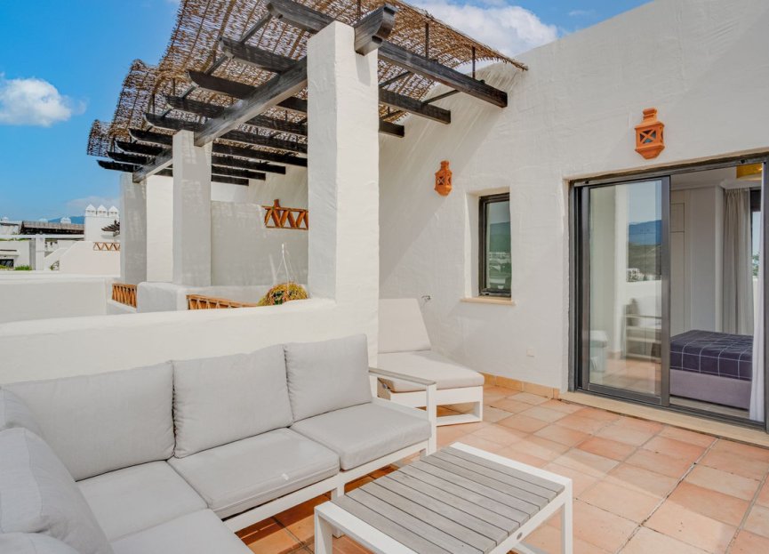 Resale - Apartment - Penthouse Duplex - Estepona - Estepona Centro