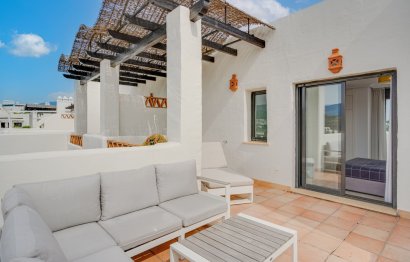 Resale - Apartment - Penthouse Duplex - Estepona - Estepona Centro