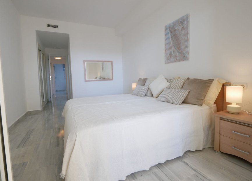 Resale - Apartment - Ground Floor Apartment - Marbella - Cabopino