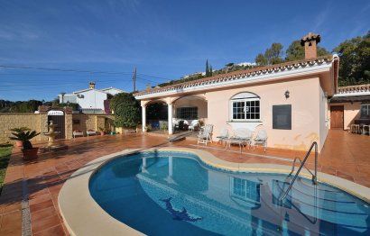 Resale - House - Detached Villa - Benalmádena - Benalmadena Pueblo