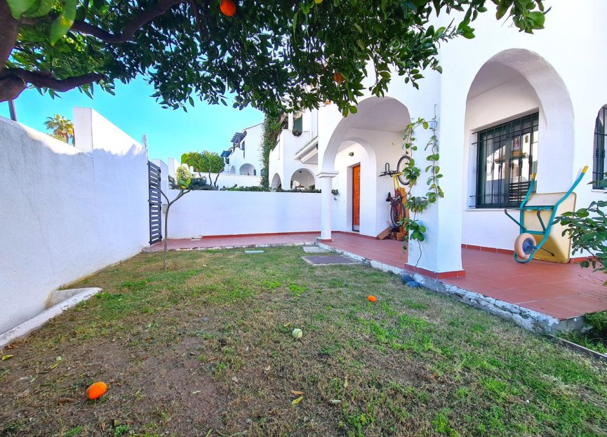 Resale - House - Semi-Detached House - Manilva - La Duquesa