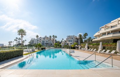 Resale - Apartment - Ground Floor Apartment - Estepona - Estepona Centro